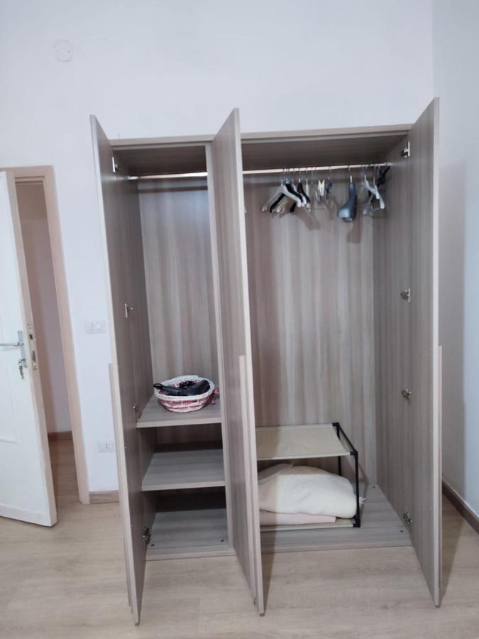 Rooms For Rent 67 사사리 외부 사진